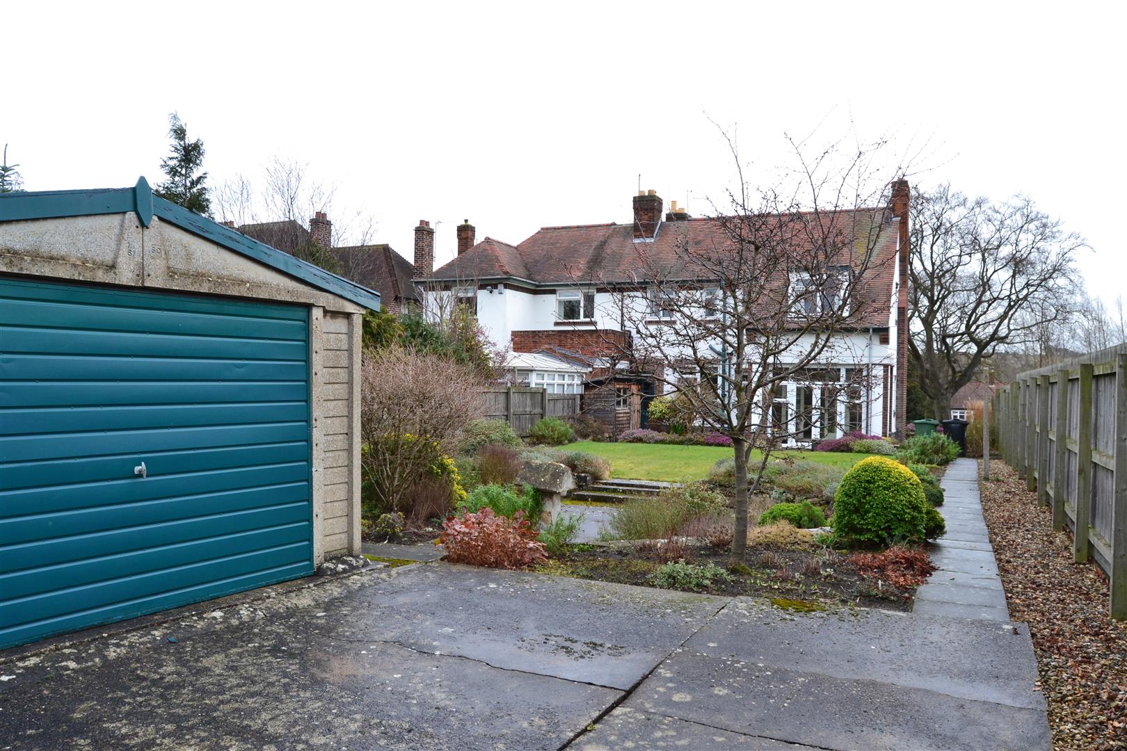 DETACHED GARAGE